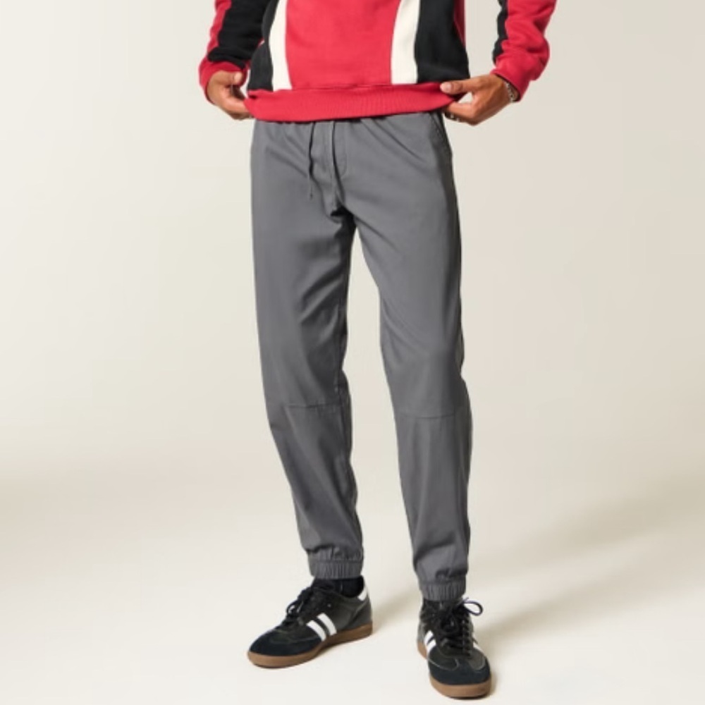 Hollister Men’s Athletic Joggers!